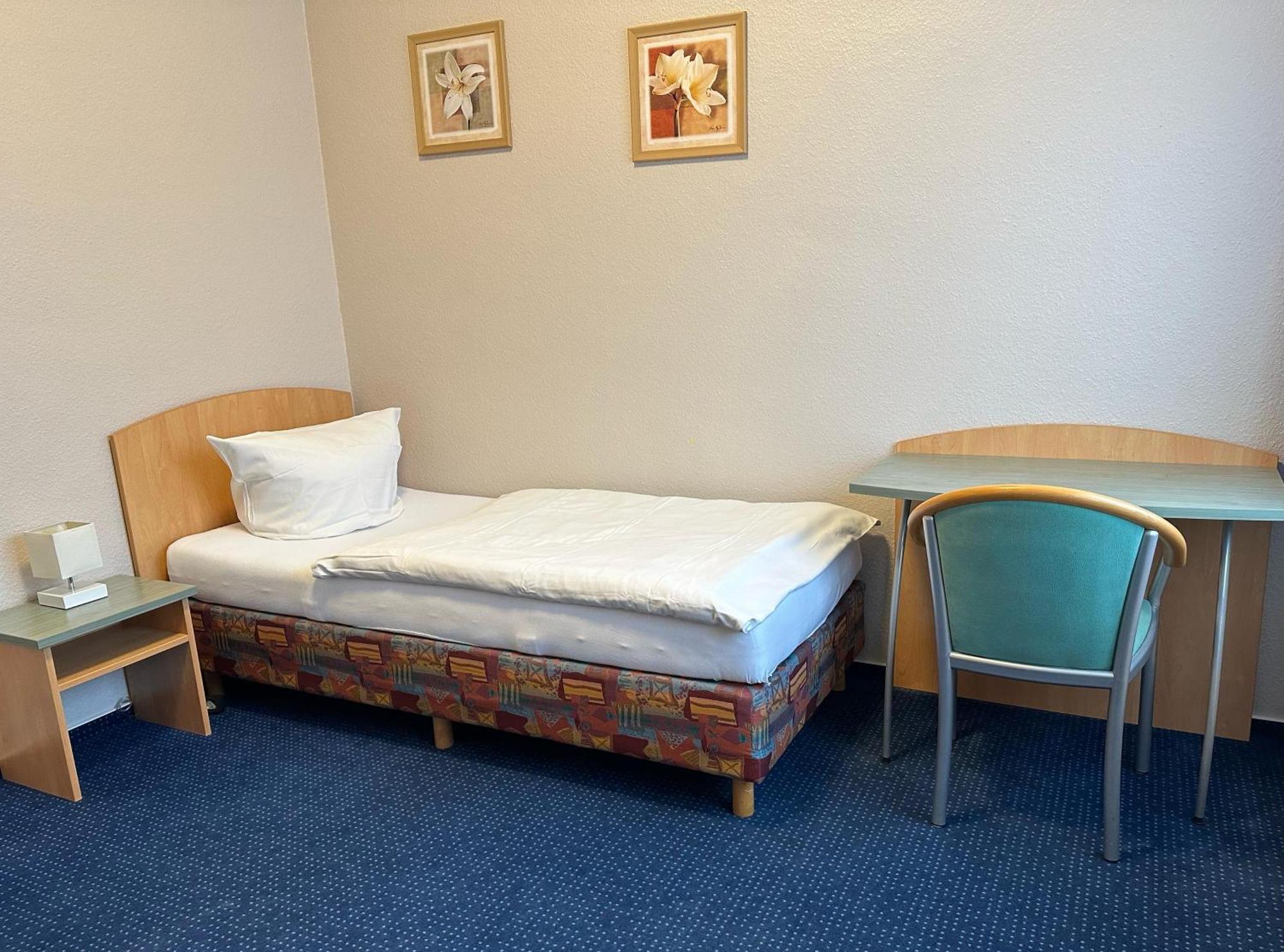 Hotel Km Darmstadt Extérieur photo