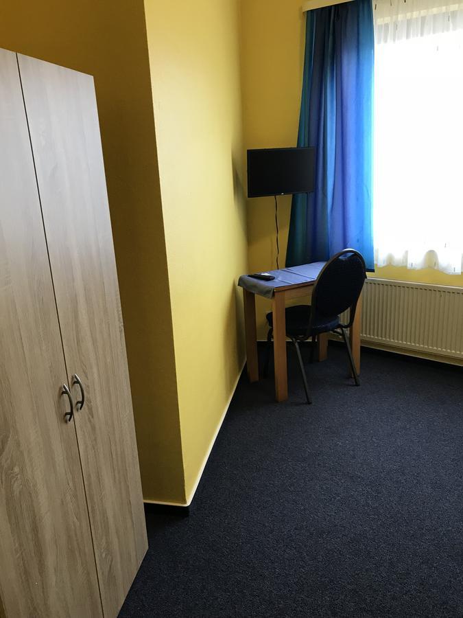 Hotel Km Darmstadt Extérieur photo